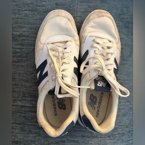 New Balance Unisex Cream and Navy Sneakers